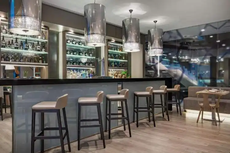 AC Lounge del Hotel AC Burgos para aperitivos y encuentros informales