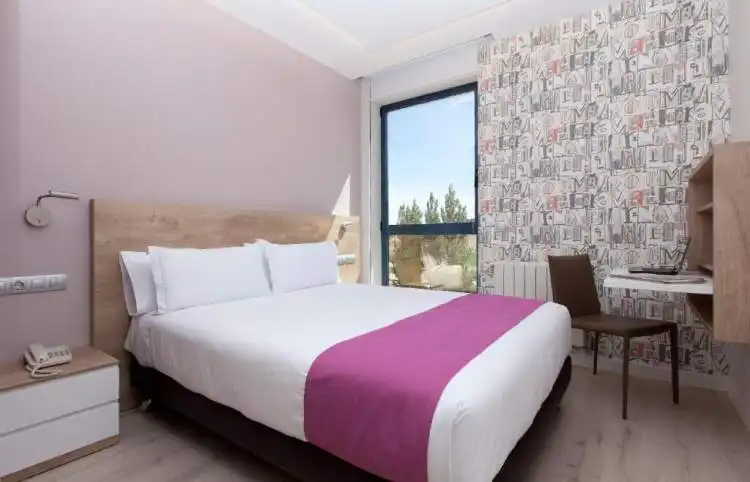 Habitación Deluxe del Hotel Ciudad de Burgos