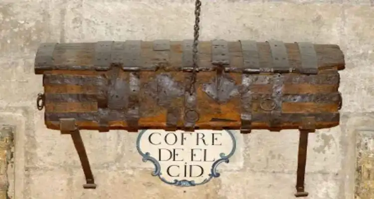 El Cofre del Cid Campeador conservado en la Catedral de Burgos