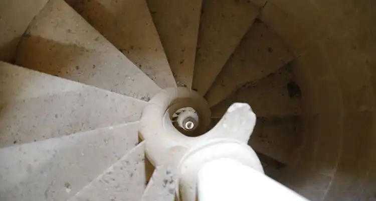 Escalera de caracol del Monasterio de San Pedro de Cardeña
