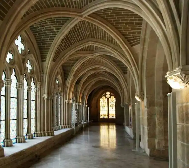 Claustro Bajo de la Catedral de Burgos